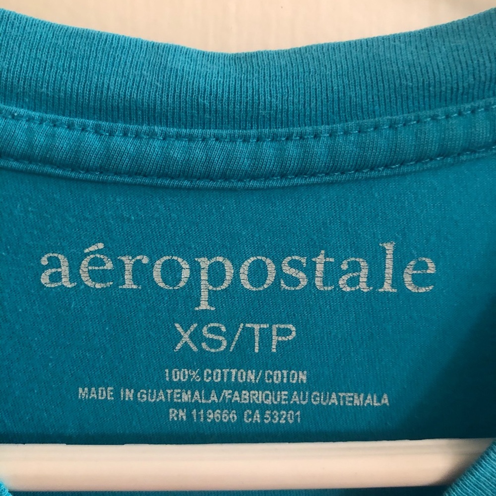 Aeropostale T-Shirt - Picture 3 of 4